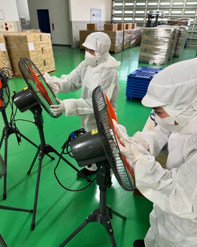 最終日の大掃除🧼🧹

綺麗にすると，心の中も綺麗になりますね😌

皆さん大変お世話になりました😊

来年も再来年も，引き続きよろしくお願い致します🙇‍♀️。